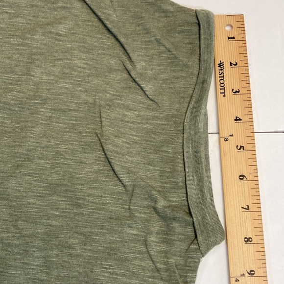 Shirt - Picture 5 of 11